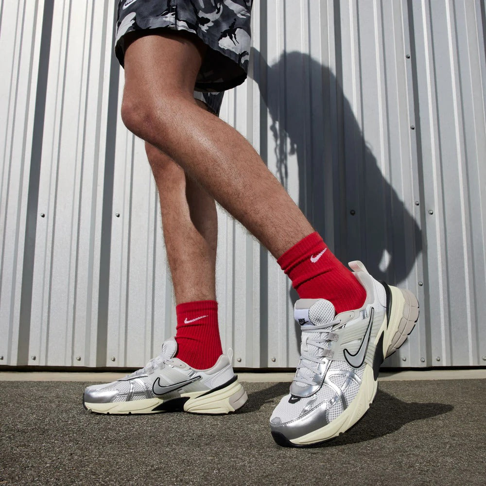 NIKE V2K RUN TENIS CALZADO